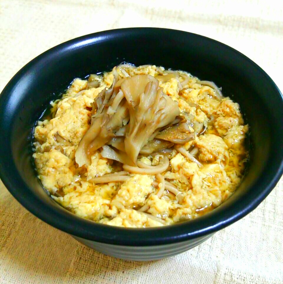 舞茸香る❀かき玉蕎麦