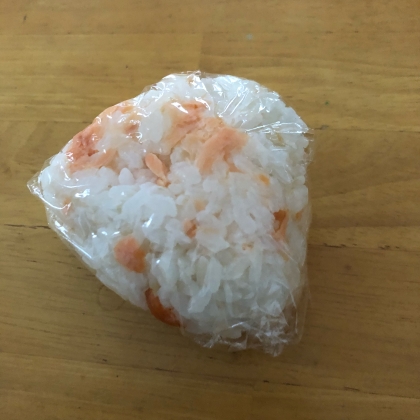 おにぎりに混ぜで美味しくいただきました(^｡^)ご馳走様でした(o^^o)