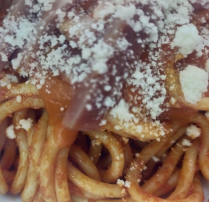 amnos73ちゃん☆*ﾟベーコンとミックスベジタブルとケチャップで簡単に美味しいスパゲッティが出来ましたo(^▽^)oリピにポチ☆*いつもありがとうございます