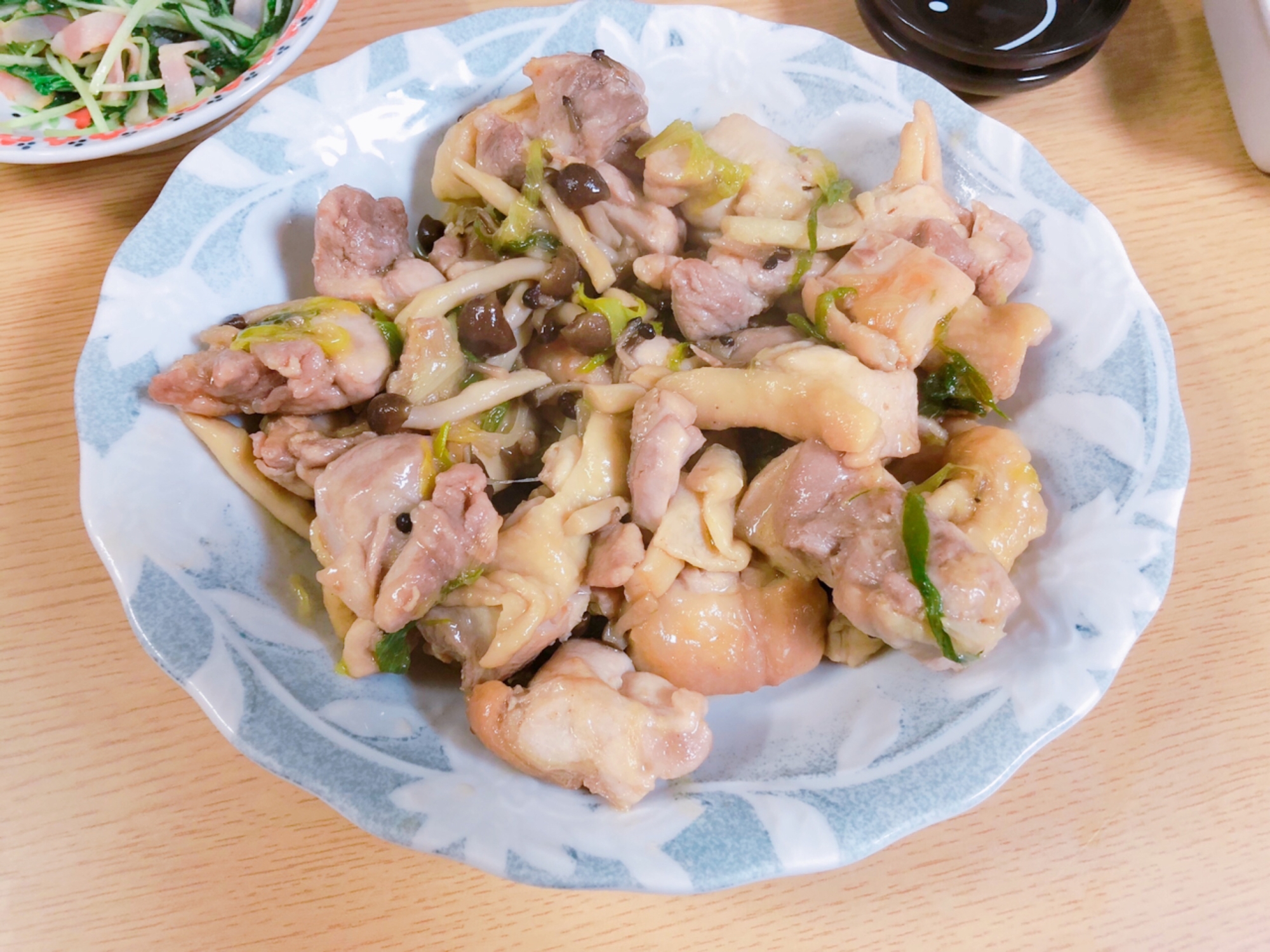 優しい味付け♫和風鶏肉野菜の蒸し焼き