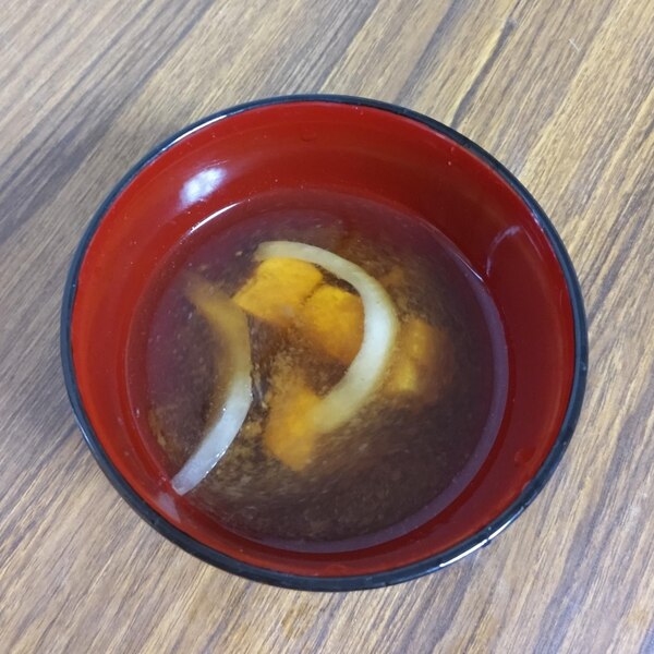 豆腐と玉ねぎの味噌汁 レシピ 作り方 By やえもも 楽天レシピ 豆腐と玉ねぎの味噌汁 レシピ 作り方 By やえもも 楽天レシピ