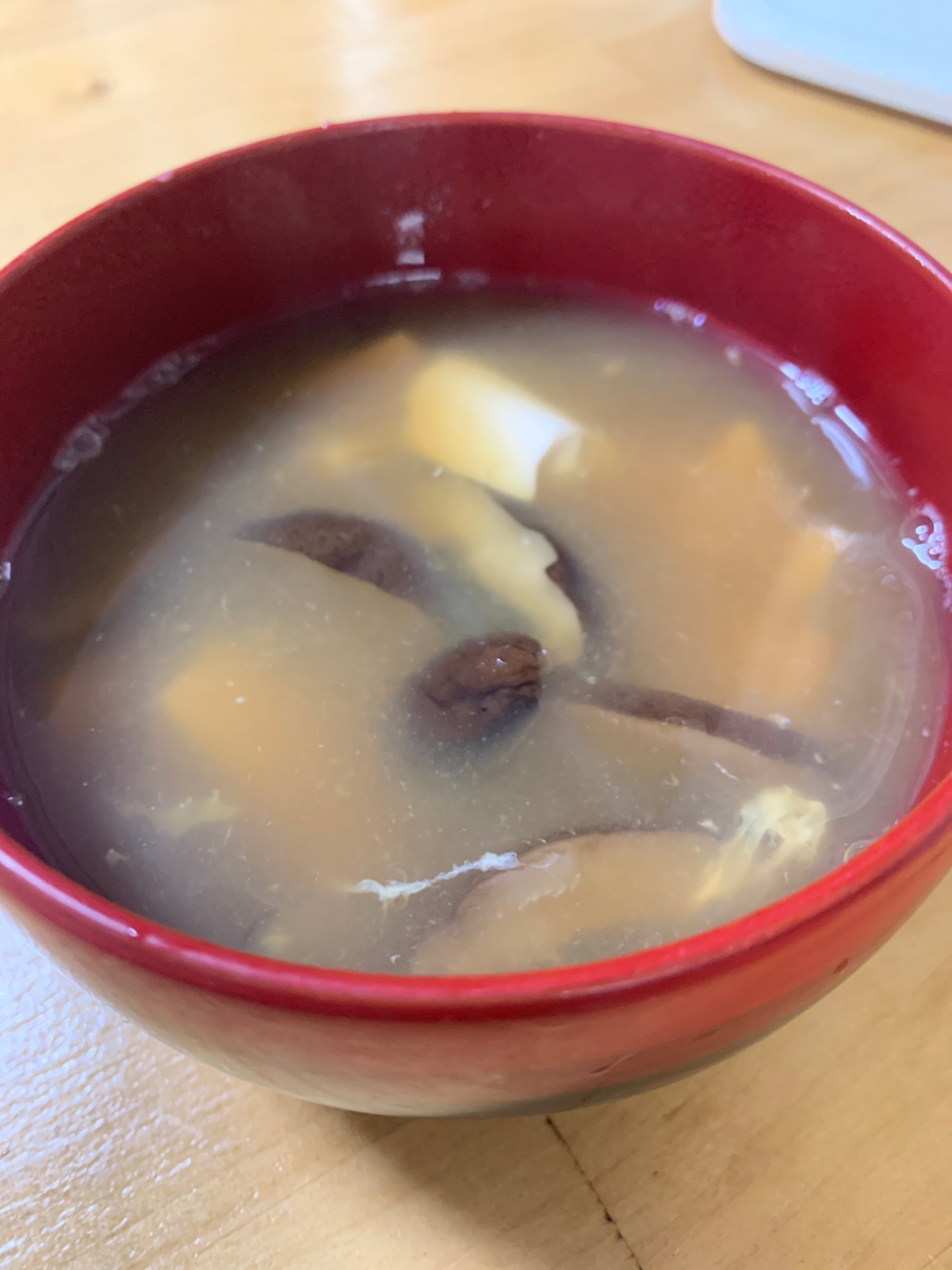 干し椎茸の美味しい豆腐汁