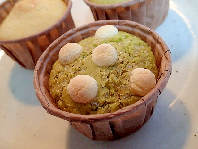 卵ボーロの緑茶カップケーキ