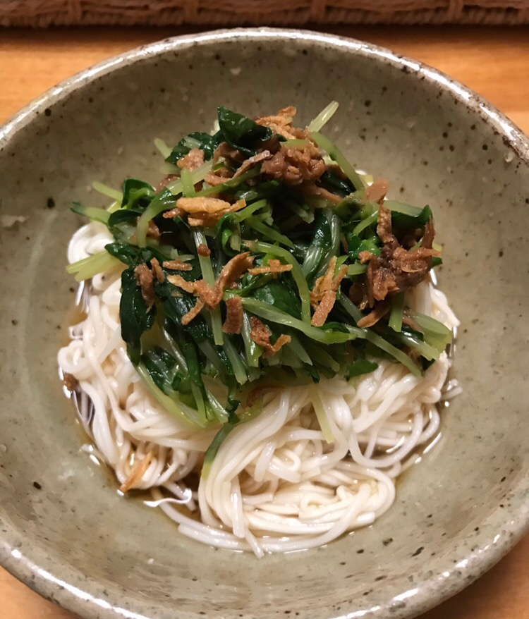 豆苗とはごろも煮のぶっかけそうめん