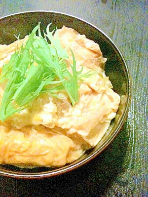 大豆姉妹☆湯葉巻き豆腐のふわふわ卵とじ