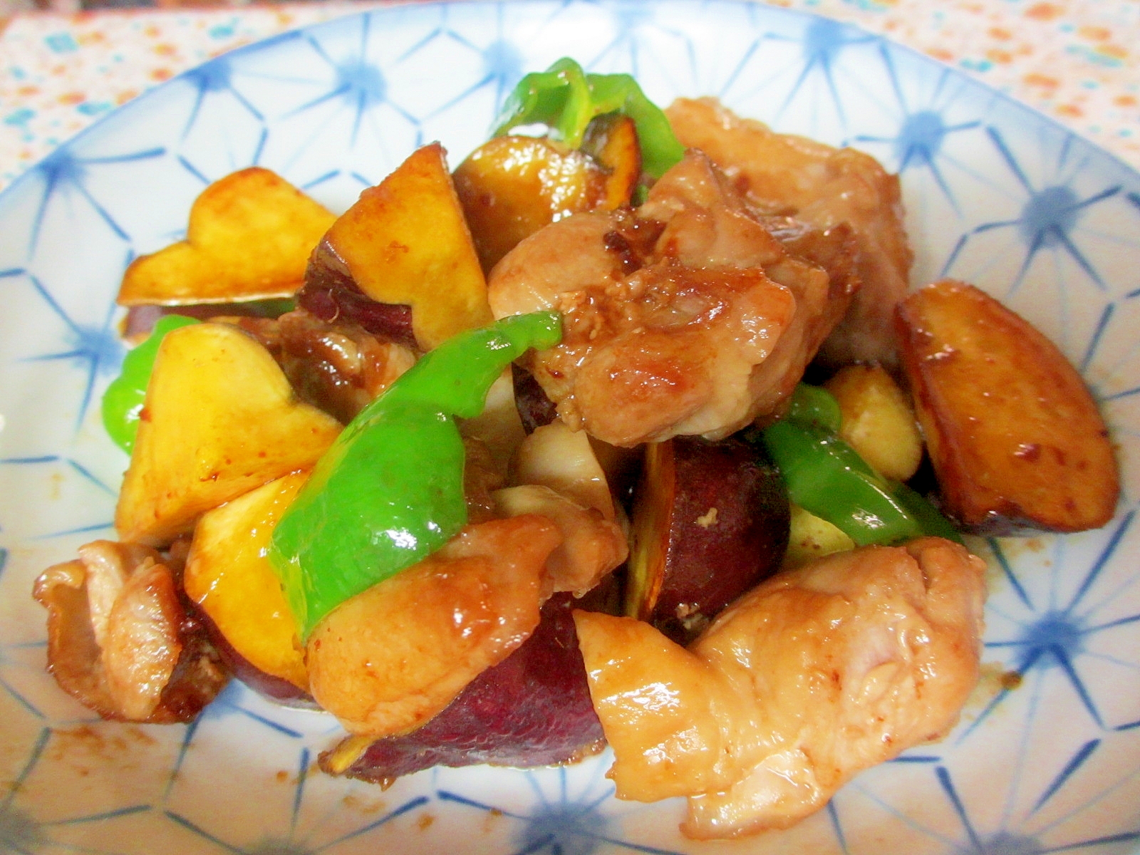 さつまいもと鶏肉の甘辛炒め