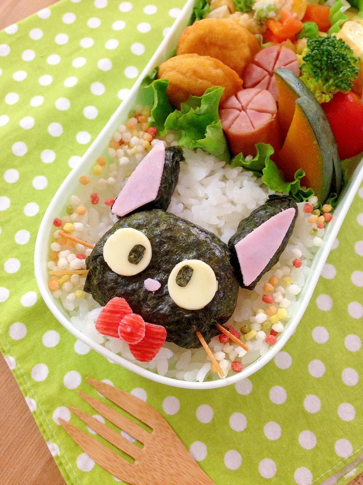 簡単キャラ弁 魔女の宅急便 ジジのお弁当 レシピ 作り方 By Cherry05 楽天レシピ