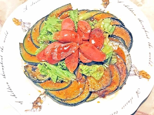 ハロウィンに!南瓜とソーセージのドレッシングがけ♪