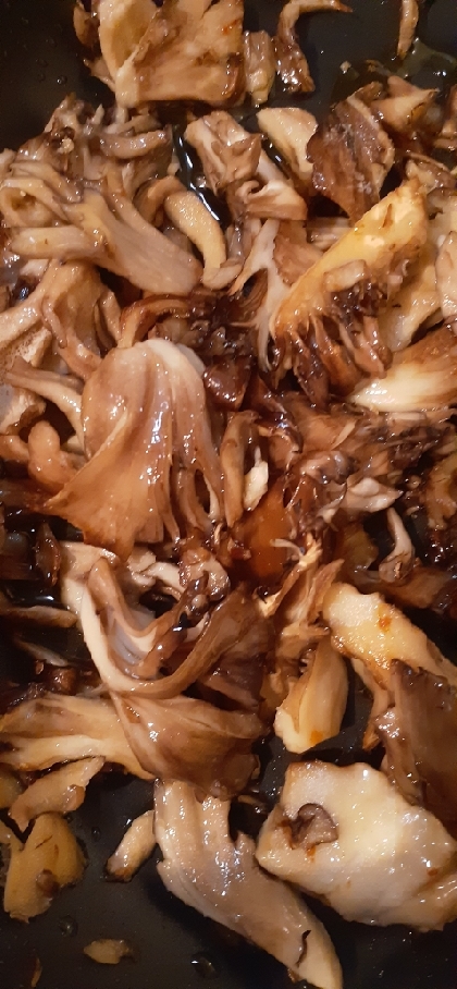 舞茸のマヨネーズ炒め(お弁当やおつまみに)