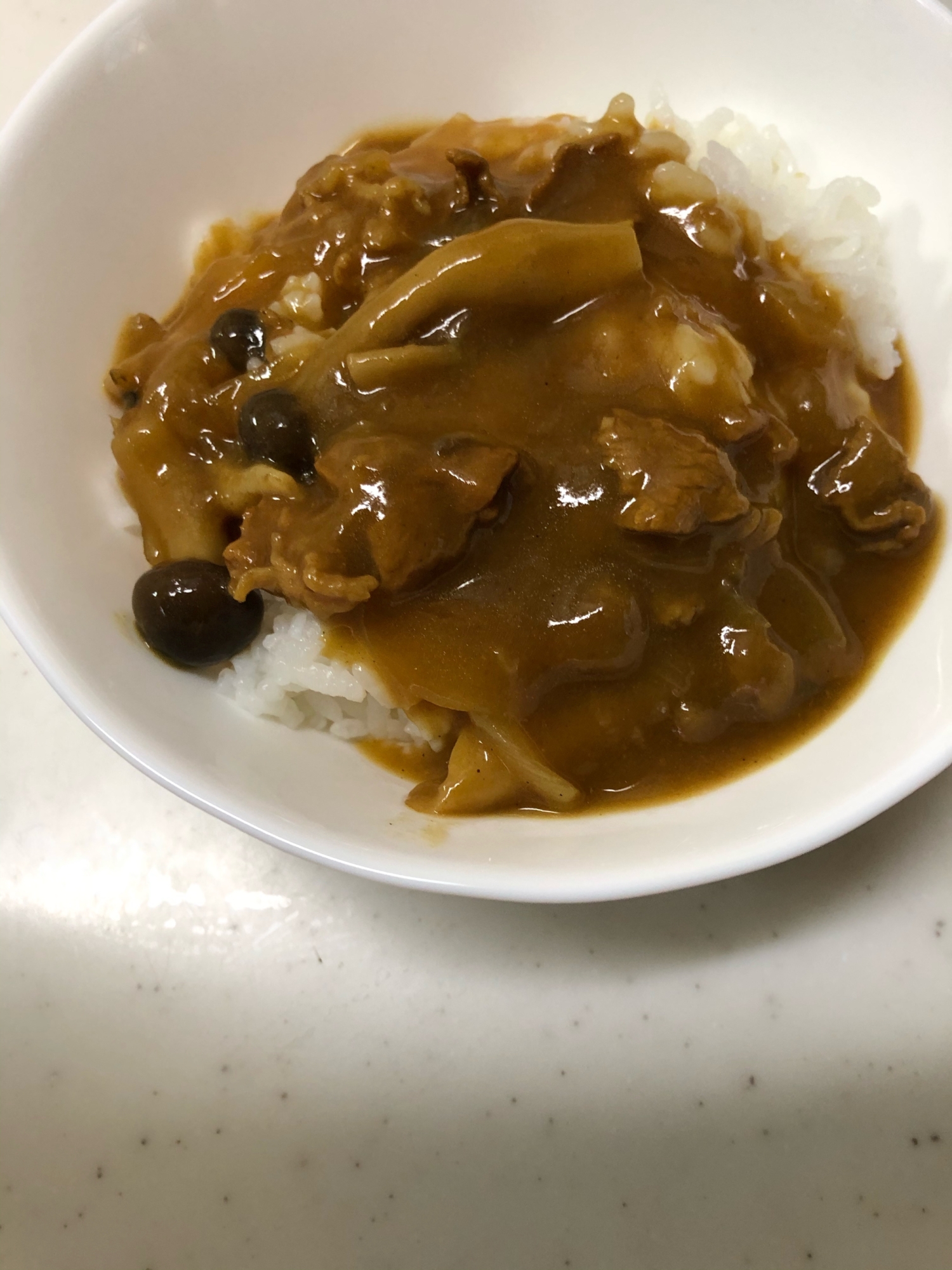 新玉葱たっぷり♡しめじのカレーライス(^^)