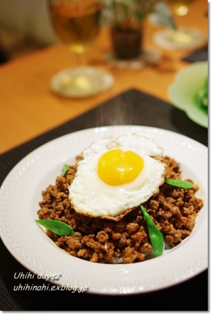 ハンバーグ味のそぼろご飯