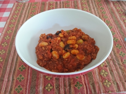 今日も暑い強い陽射しです～牛・豚ひき肉で豆ザクザク入れてつくりました！美味なる元気でる～
萌吉さんのkouji99は今日でまだ5日目ですョー
我慢我慢～