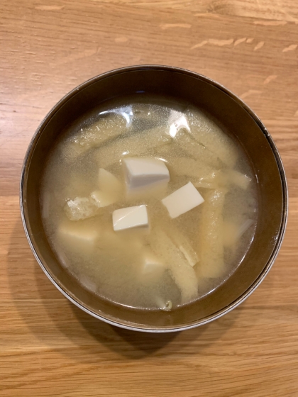 定番☆豆腐と油揚げのお味噌汁