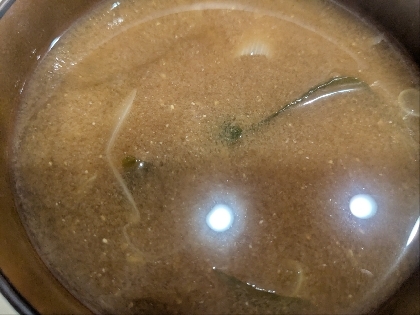 新たまねぎと油揚げの味噌汁