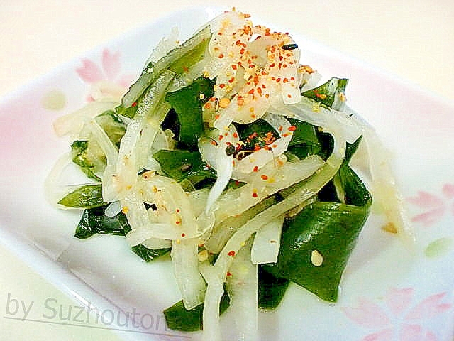 5分で作る大根わかめのピリ辛胡麻和え