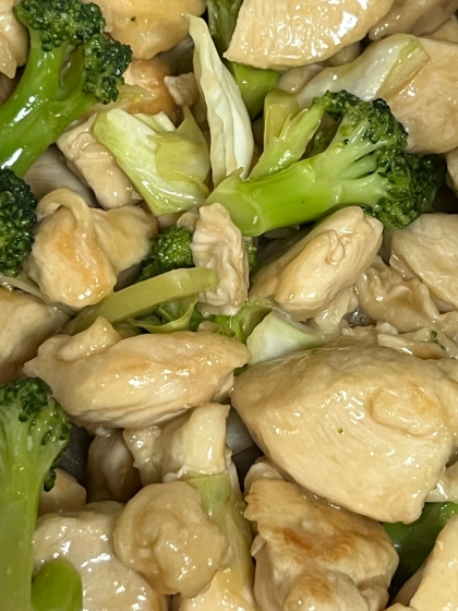 豆腐とブロッコリー鶏肉のオイスター炒め煮