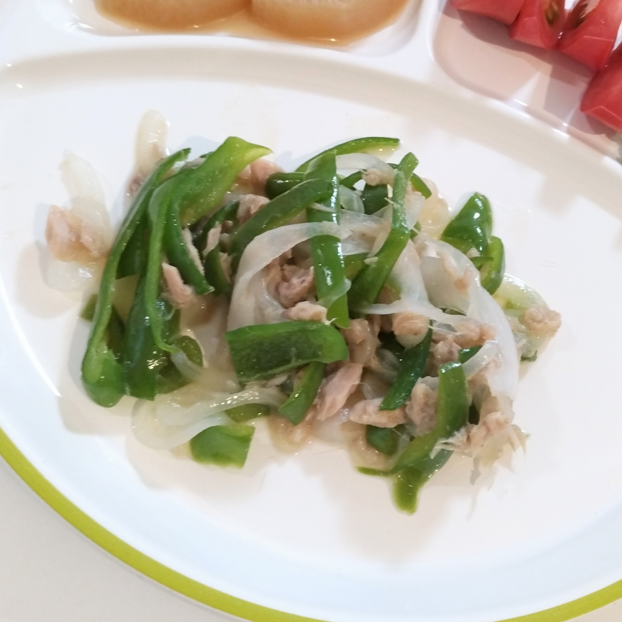 ピーマンとツナの炒め物
