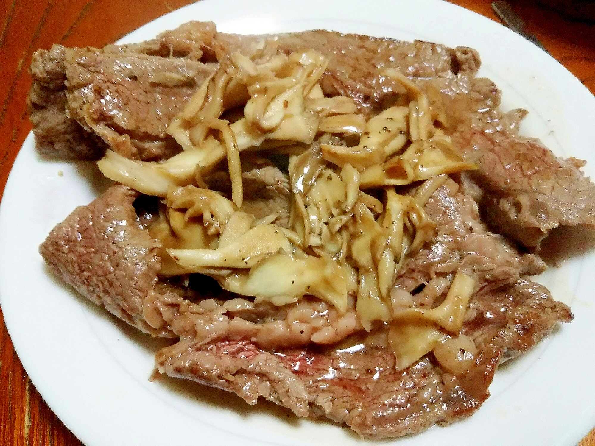 舞茸酵素でやわらかく!サーロインステーキ