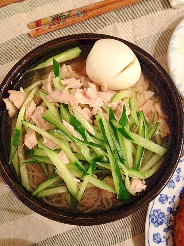 サッパリ味の韓国冷麺