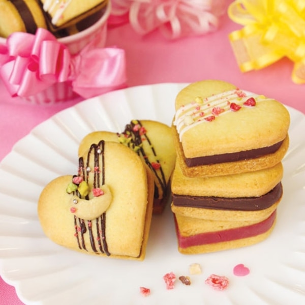 ハートの生チョコサンドクッキー レシピ 作り方 By 楽天出店店舗 マルサンパントリー 楽天レシピ ハートの生チョコサンドクッキー レシピ 作り方 By 楽天出店店舗 マルサンパントリー 楽天レシピ
