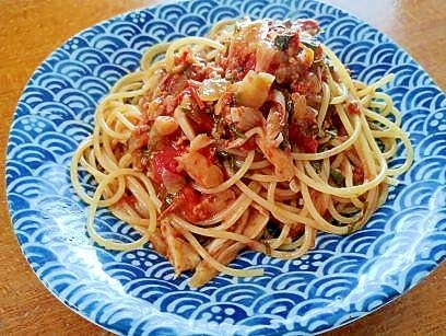 生のトマトたっぷり　ミートソーススパゲッティ