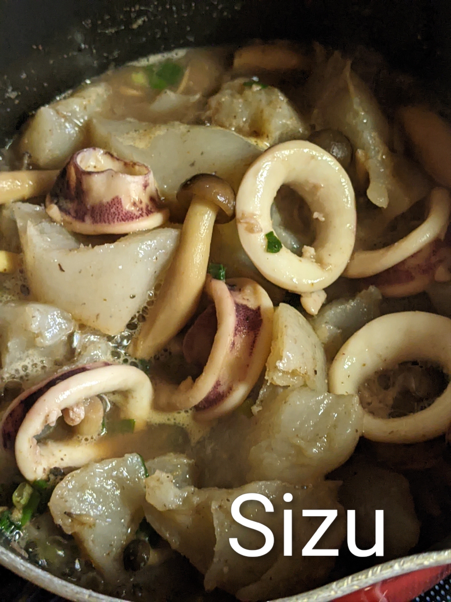 イカとこんにゃくの麺つゆ煮