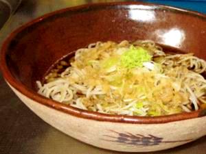 一杯飲んだあとは・・・｢ぶっかけ蕎麦｣でシメ！