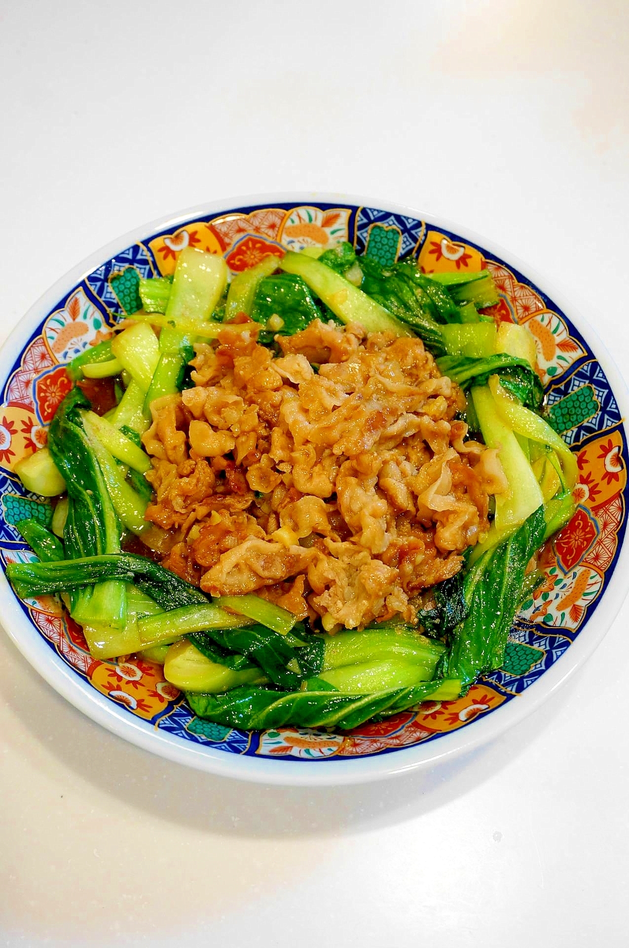 ご飯がススム！チンゲン菜と豚肉のオイスター炒め