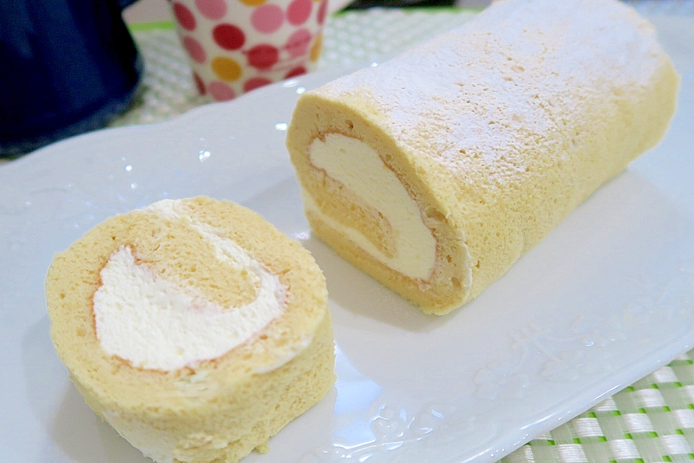 練乳クリーム De 米粉のロールケーキ レシピ 作り方 By グルヤマ 楽天レシピ