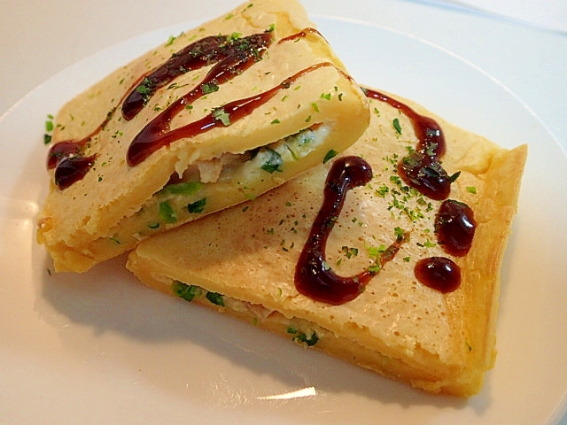 卵焼き器で　豆苗と帆立の四角いお好み焼