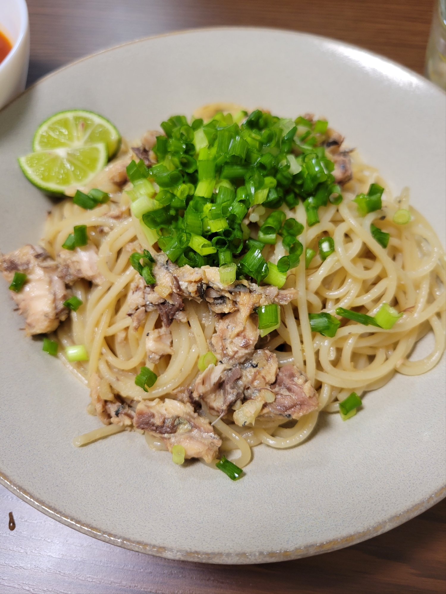 鯖缶で作る☆バター醤油パスタ