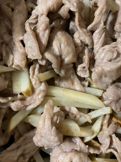 じゃがいもと豚肉の炒め物