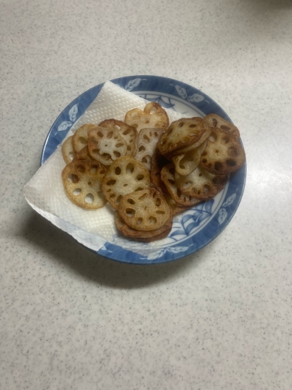 レンコンの素焼き風チップ