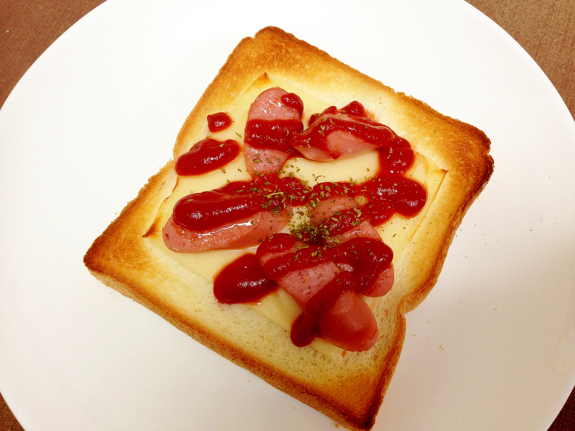 朝食に☆ウインナーのチーズトースト