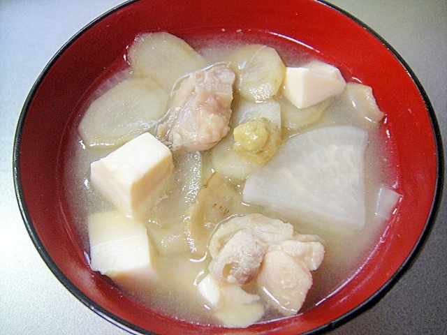根菜と豆腐鶏肉の味噌汁
