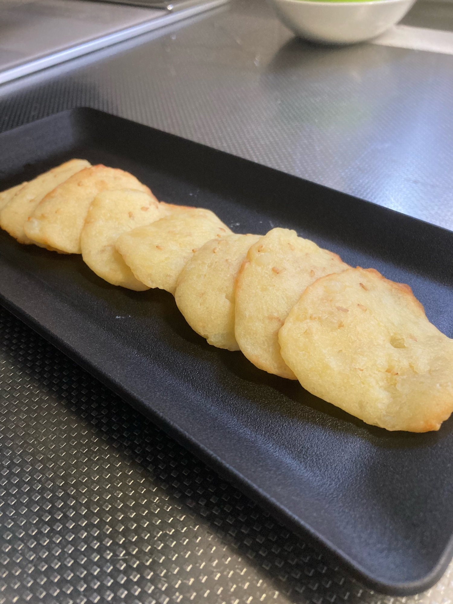 新じゃがのしっとりもちもち胡麻チーズクッキー♪