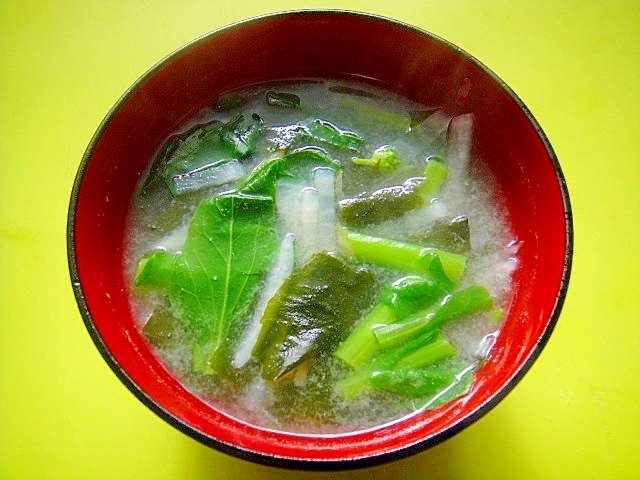 大根と菜の花わかめの味噌汁