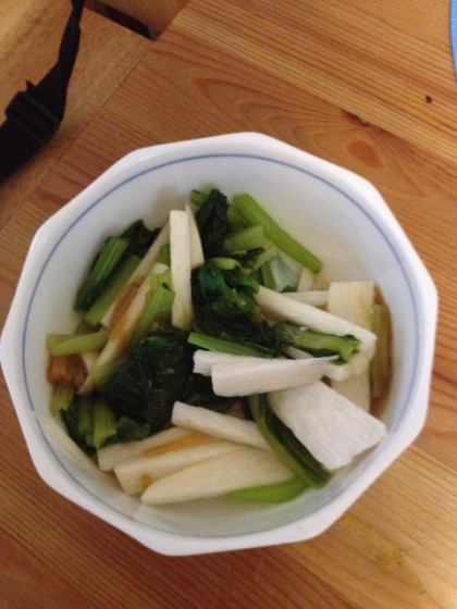 小松菜を簡単でおいしく食べられて嬉しいです。また作りたいと思います。