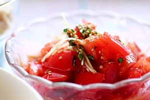 簡単中華風トマトのサラダ