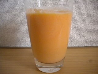 ヨーグルトオレンジジュース