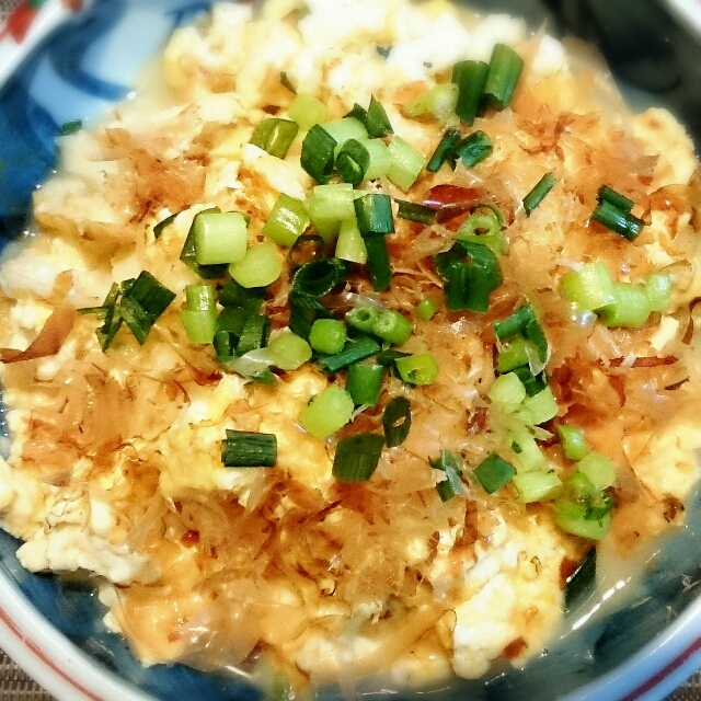 【めんつゆレシピ】ちくわと豆腐の玉子とじ