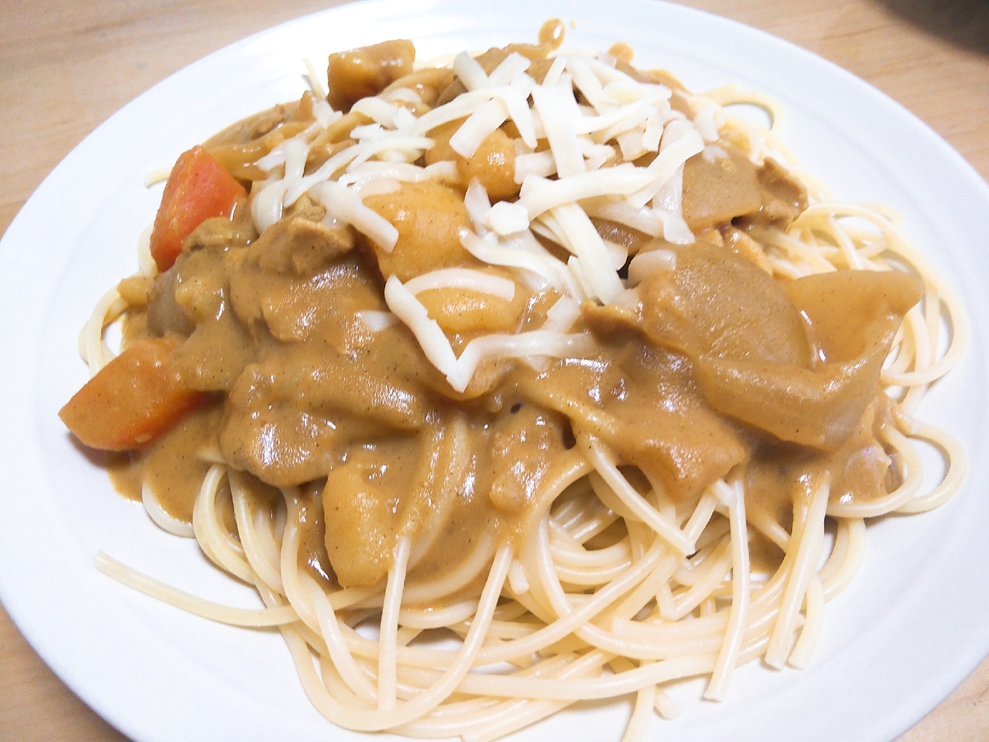 【パスタ】次の日はマイルドに！！カレーパスタ☆