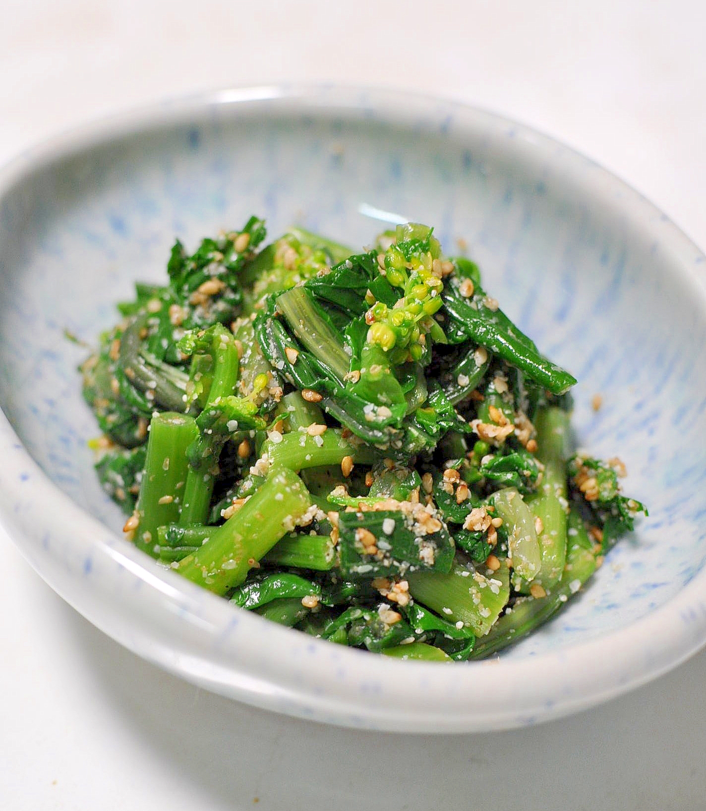 紫菜花(紅菜苔)のごま和え