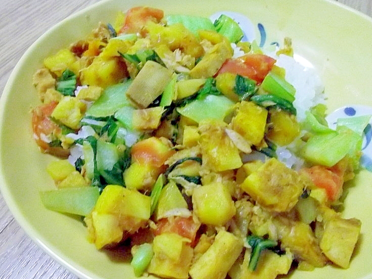 ころころ野菜とツナのカレー炒めごはん