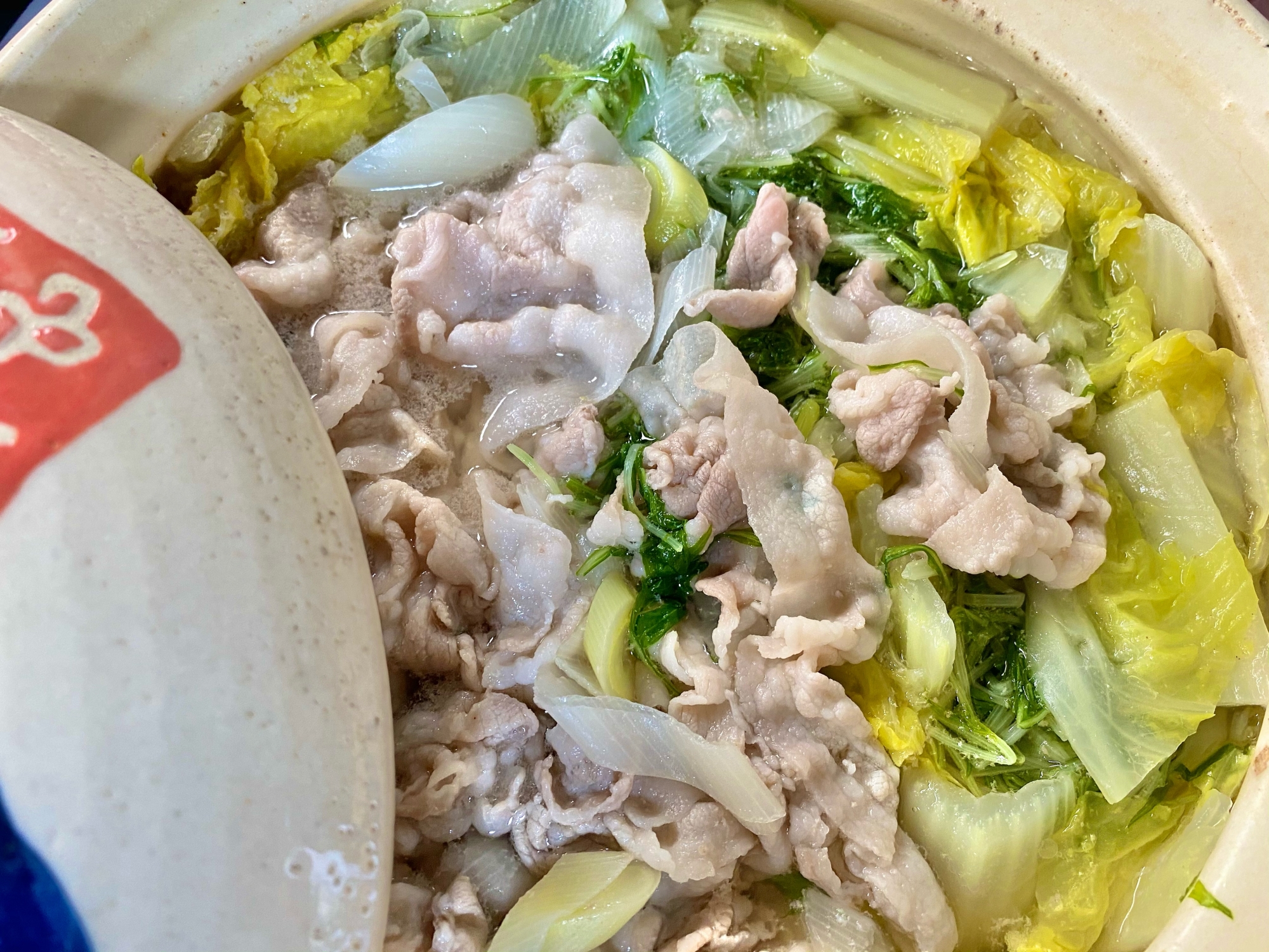 野菜たっぷり簡単鍋 レシピ 作り方 By うかれけんむん 楽天レシピ 野菜たっぷり簡単鍋 レシピ 作り方 By うかれけんむん 楽天レシピ
