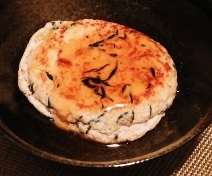 ヘルシーひじき入り豆腐ハンバーグ（照り焼きソース）