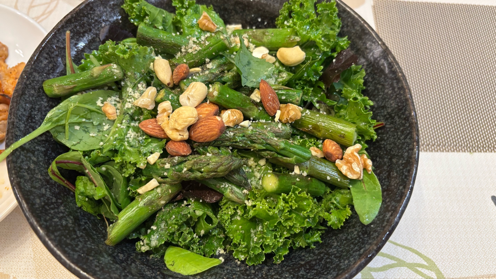 葉酸☆ビタミン☆ケールとアスパラのグリーンサラダ