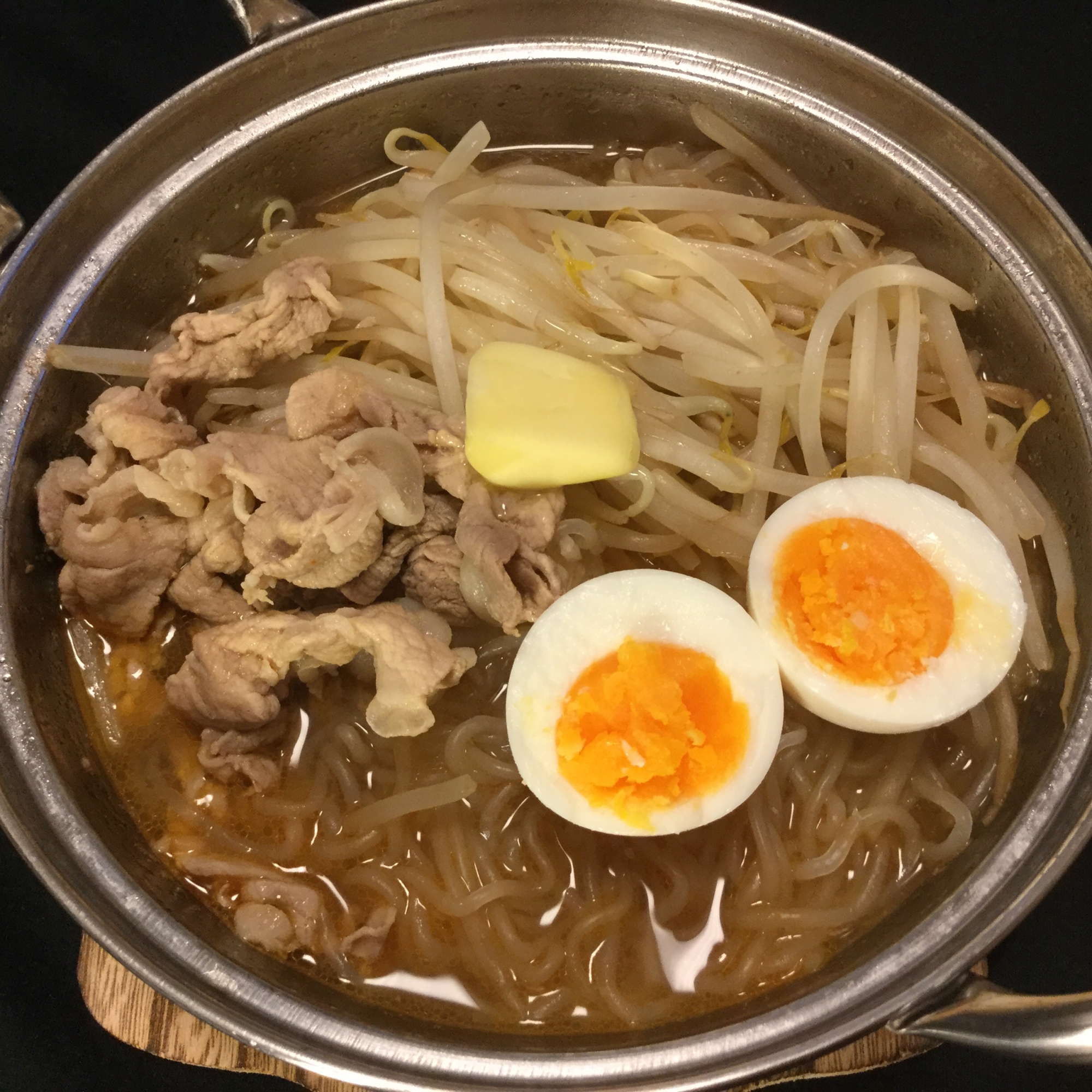 単身赴任に！ひとり鍋で「麺ぬき・ミソラーメン」