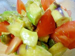 夏レシピ♪トマトとナスとアボカドのサラダ
