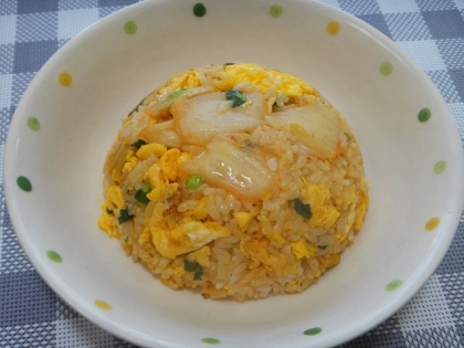 卵とねぎのキムチ炒飯